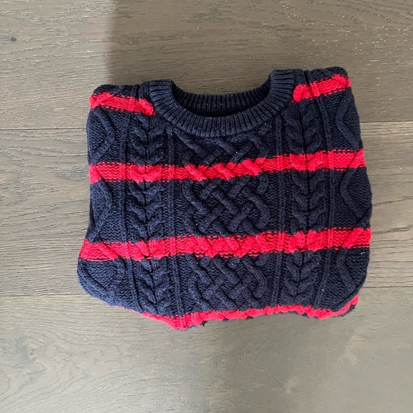 Gap red/blue boys cable knit sweater sz 8/10 EUC - Picture 2 of 3